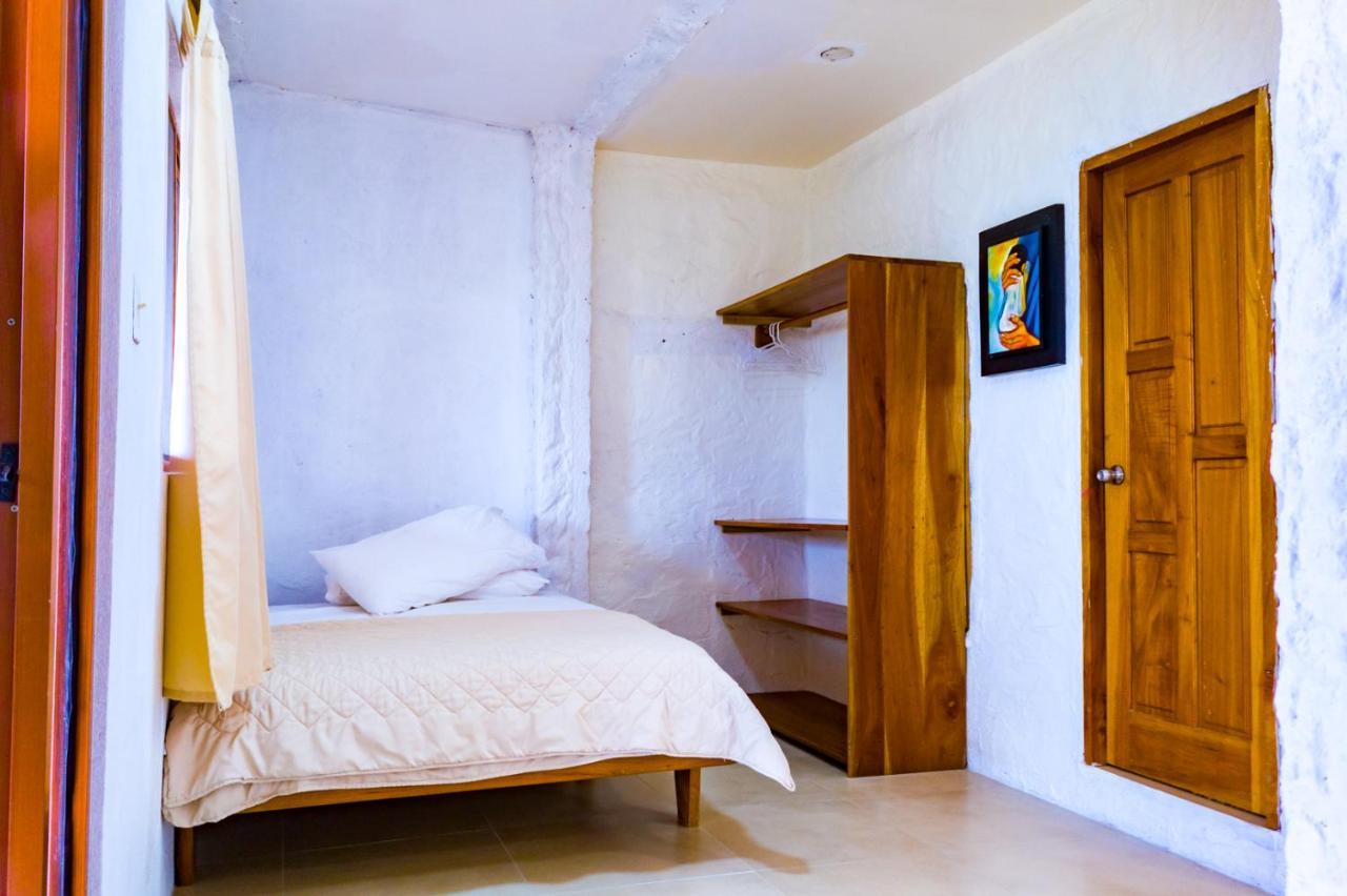 Royal Galapagos Inn Puerto Baquerizo Moreno Exteriör bild